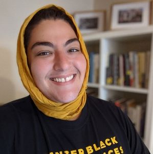 Meet your Posher, Magda